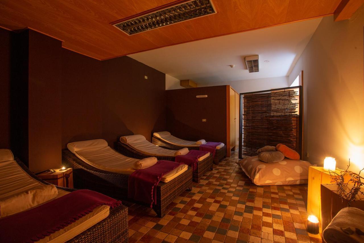 Hotel B&B Andreas Canazei Exterior photo