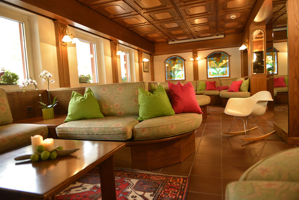 Hotel B&B Andreas Canazei Exterior photo